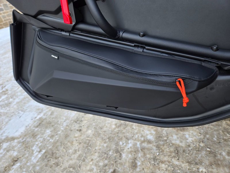 2021 CANAM MAVERICK X DS TURBO RR !! LITERALLY NEW ONLY 656 KM !!