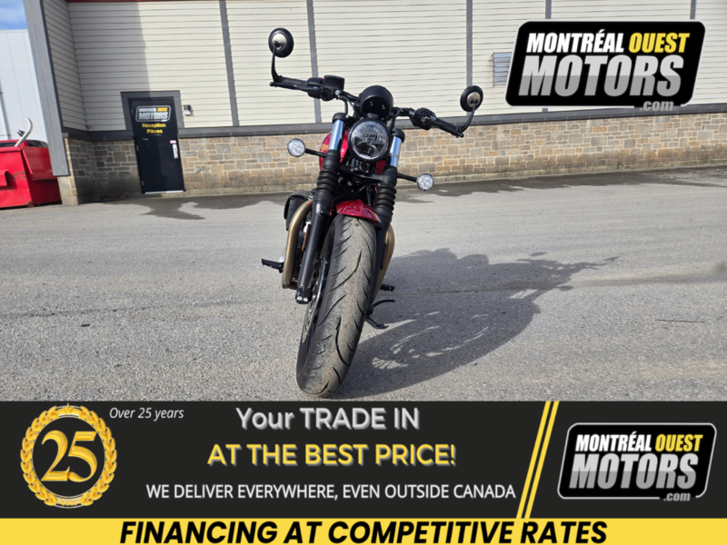 Triumph Bonneville Bobber GOLD LINE LIMITED EDITION 2022 NEUF ! Seulement 1500 KM