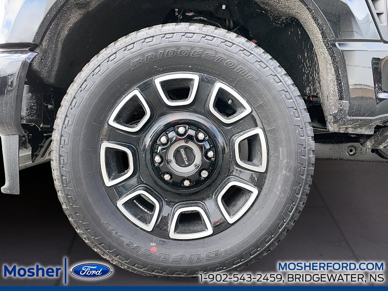 2026 Ford SuperDuty F-350 Platinum