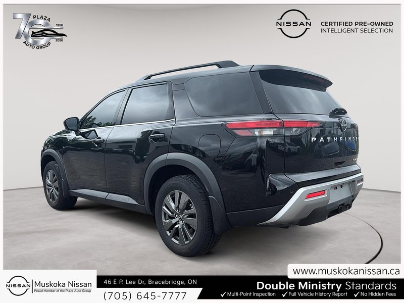 2024 Nissan Pathfinder SV