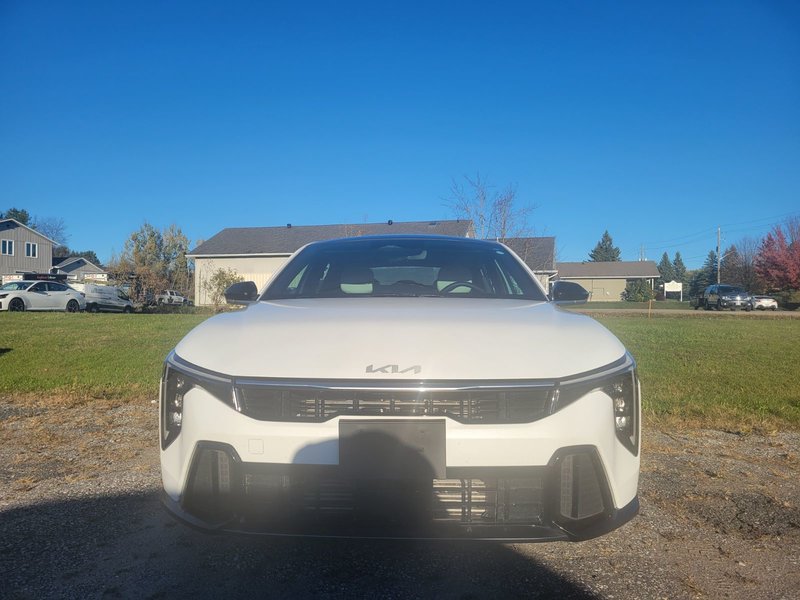 2025 Kia K4 GT-LINE TURBO
