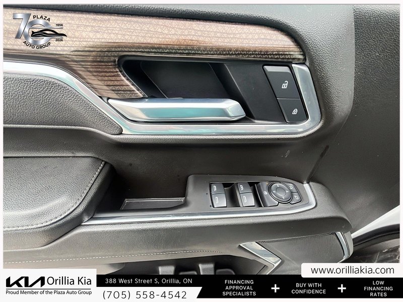 2025 Chevrolet Silverado 1500 LT 4X4 | CLEAN CARFAX | CREW CAB