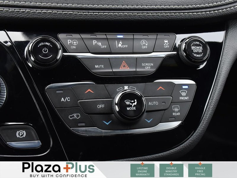 2022 Chrysler Pacifica Touring Limited 8 Passenger | Leather | Loaded