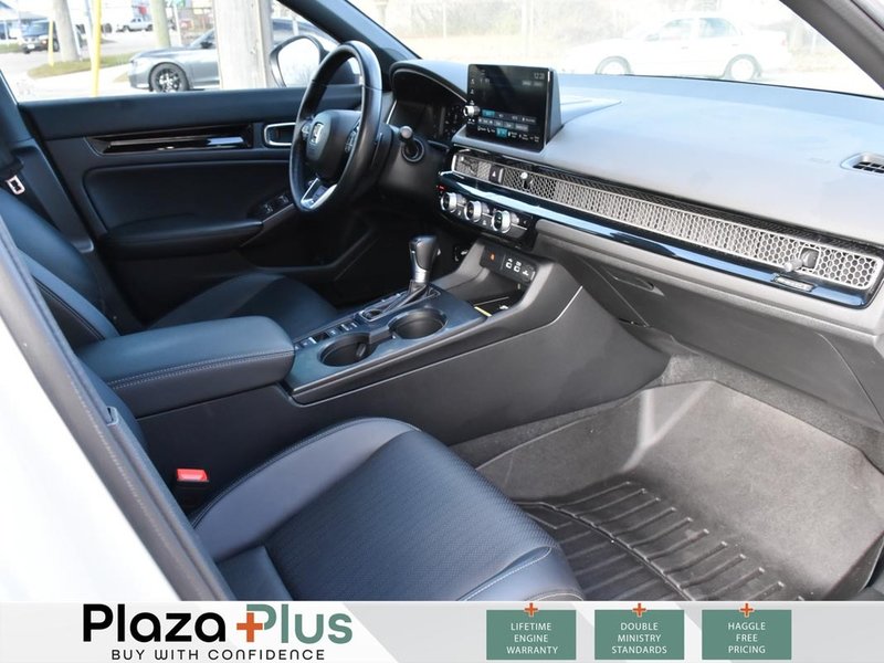 2022 Honda Civic Hatchback Sport Touring LEATHER | SUNROOF | 2 SETS OR TIRES