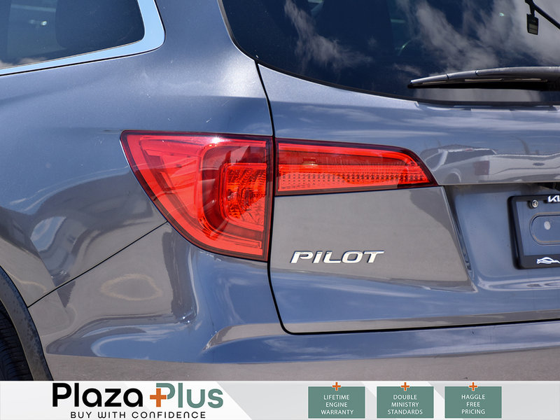 2016 Honda Pilot LX HEATED SEATS / BLUETOOTH / BACK UP CAMERA / LX