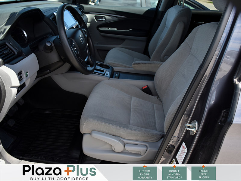 2016 Honda Pilot LX HEATED SEATS / BLUETOOTH / BACK UP CAMERA / LX