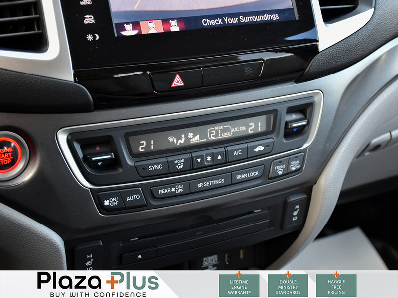 2016 Honda Pilot LX HEATED SEATS / BLUETOOTH / BACK UP CAMERA / LX