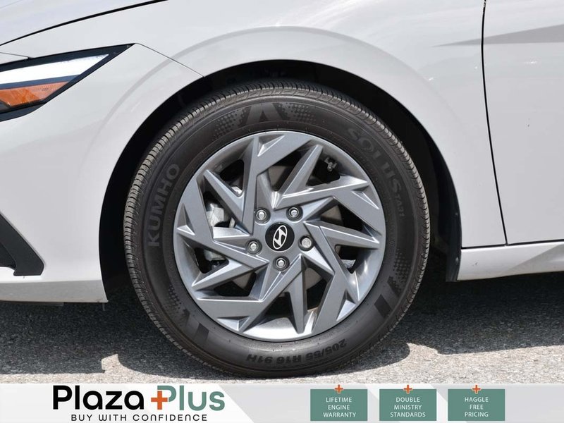 2024 Hyundai Elantra Preferred ANDROID AUTO | APPLE CARPLAY | HEATED SEATS