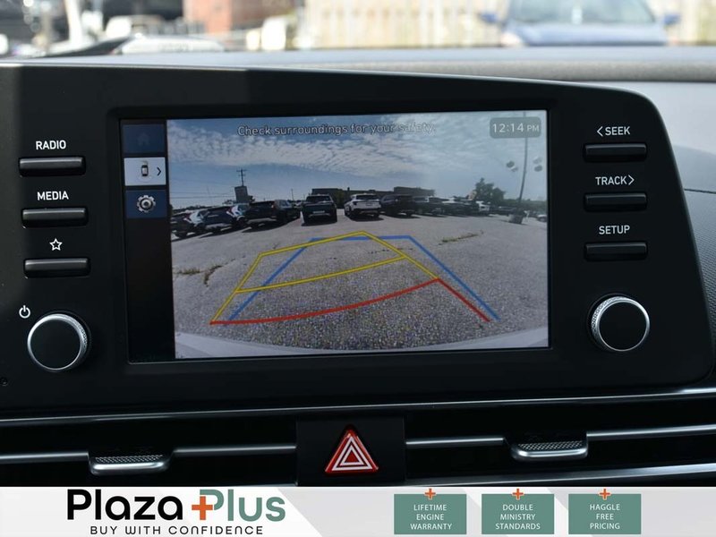 2024 Hyundai Elantra Preferred ANDROID AUTO | APPLE CARPLAY | HEATED SEATS