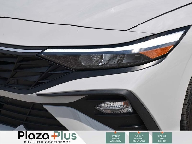 2024 Hyundai Elantra Preferred ANDROID AUTO | APPLE CARPLAY | HEATED SEATS