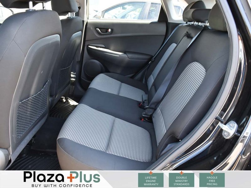 2019 Hyundai Kona Essential AWD / HEATED SEATS / 2 SETS OF TIRES