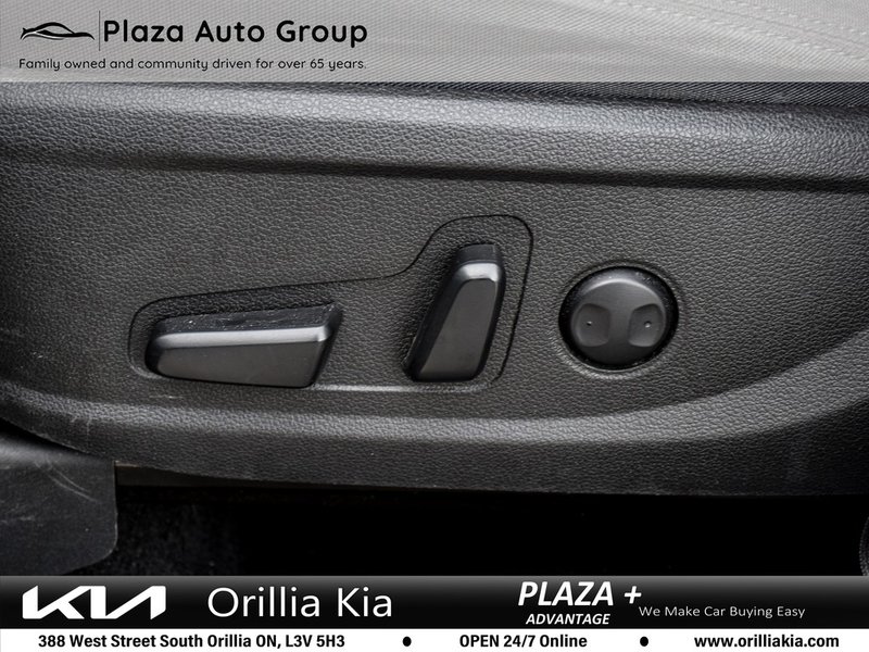 2022 Hyundai Santa Fe Preferred APPLE CARPLAY / ANDROID AUTO / HEATED SEATS.