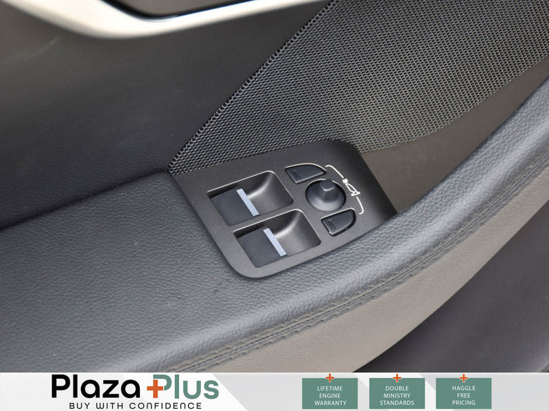 2021 Jaguar F-TYPE P300 LEATHER SEATS | PREMIUM AUDIO | SPORT DESIGN