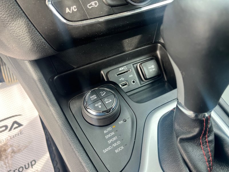 2016 Jeep Cherokee Trailhawk