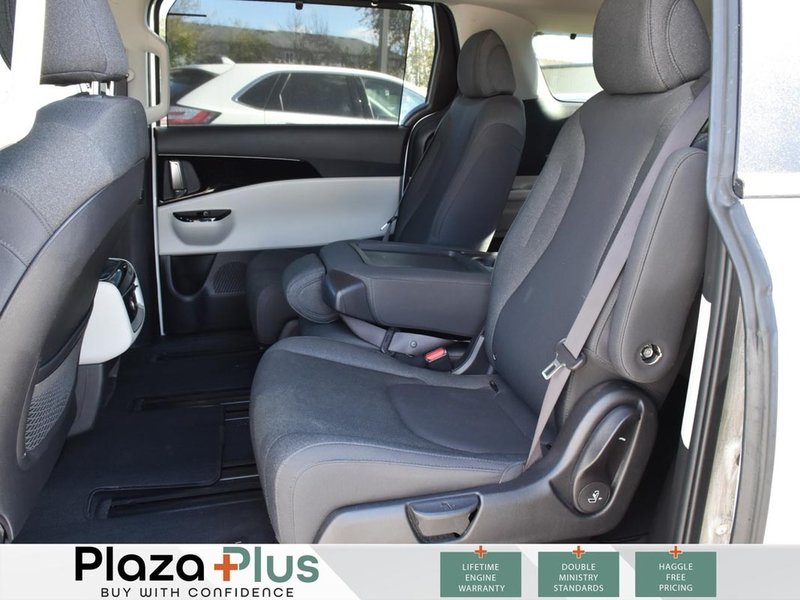 2024 Kia Carnival LX+ APPLE CARPLAY / ANDROID AUTO / HEATED SEATS