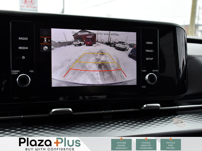 2024 Kia Carnival LX+ 8 Passenger Seating | Clean CarFax Report | Certified |