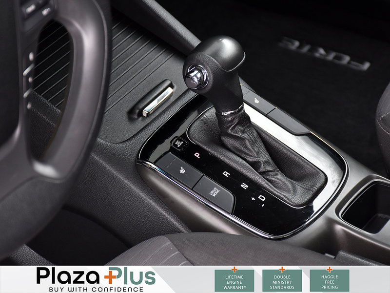 2017 Kia Forte LX+ Clean CarFax report | Certified | Low KMS |  |