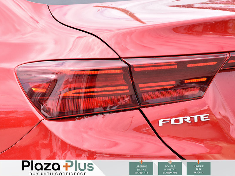 2022 Kia Forte EX APPLE CARPLAY / ANDROID AUTO / HEATED SEATS