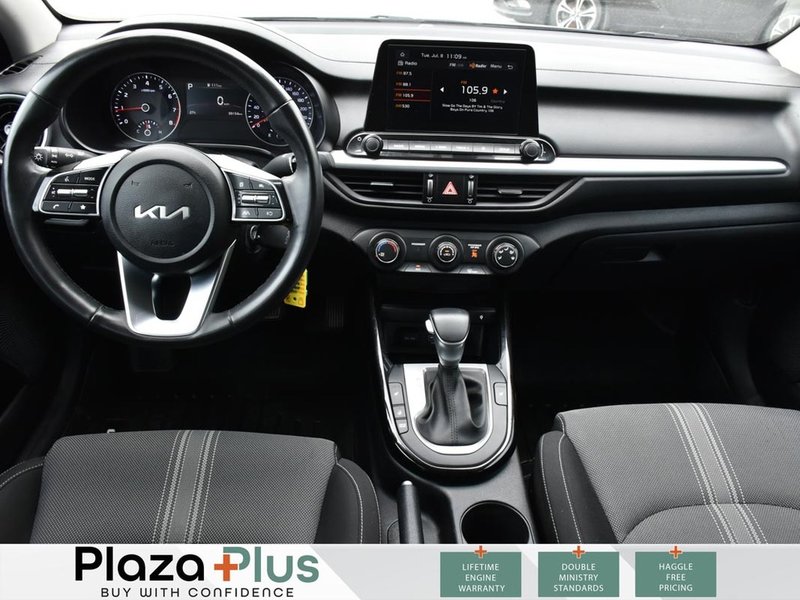 2024 Kia Forte EX Blind Spot Detection / Lane Keep Assist / Forward Collision-Avoidance