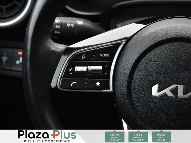 2024 Kia Forte EX Blind Spot Detection / Lane Keep Assist / Forward Collision-Avoidance