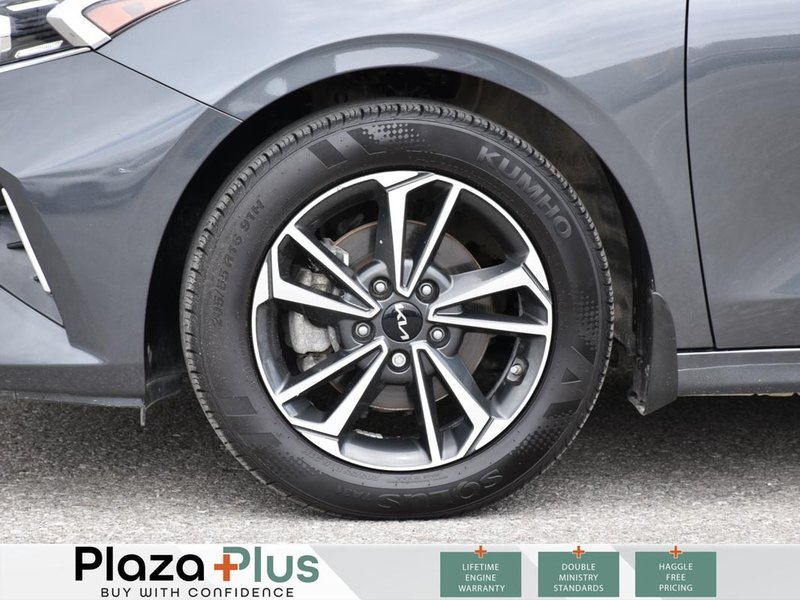 2024 Kia Forte EX Blind Spot Detection / Lane Keep Assist / Forward Collision-Avoidance