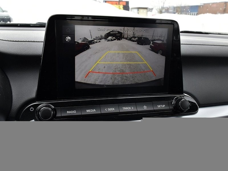 2024 Kia Forte5 EX APPLE CARPLAY / ANDROID AUTO / HEATED SEATS & STEERING WHEEL