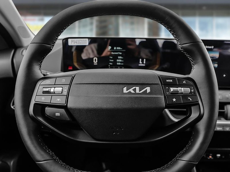 2025 Kia K4 EX HEATED SEATS | APPLE CARPLAY® | ADVANCED SAFETY FEATURES