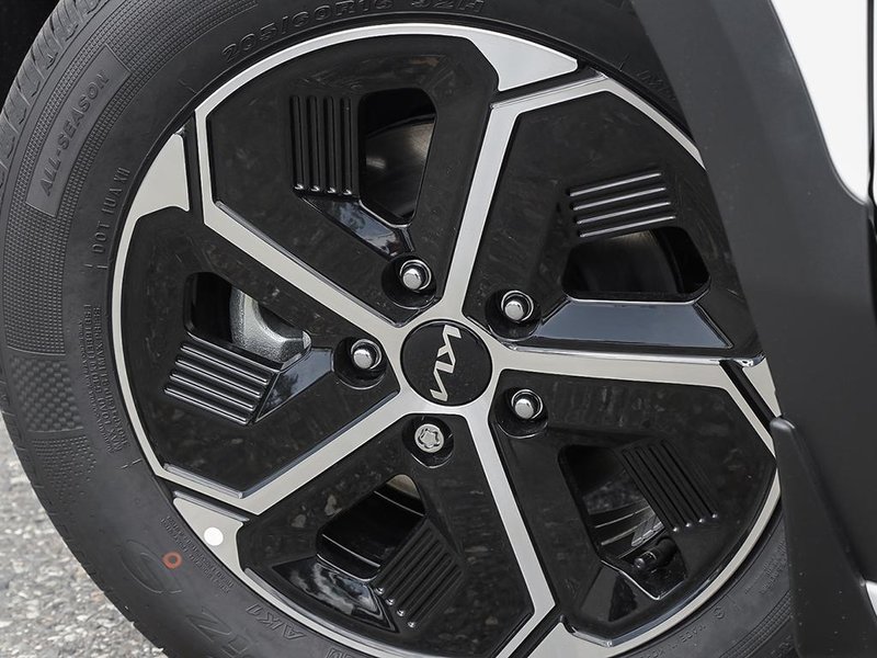 2025 Kia Niro Plug-In Hybrid