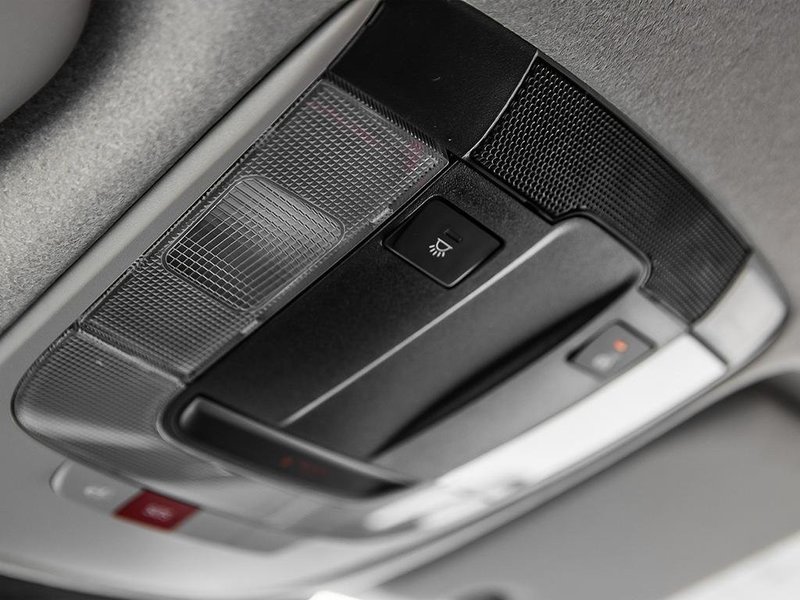 2025 Kia Niro Plug-In Hybrid