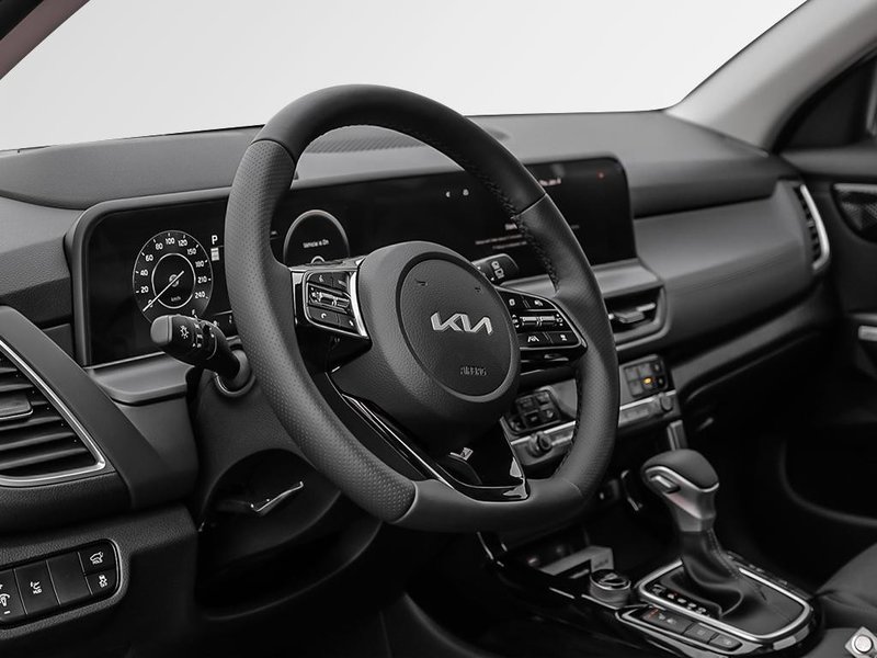 2026 Kia Seltos X-Line 18