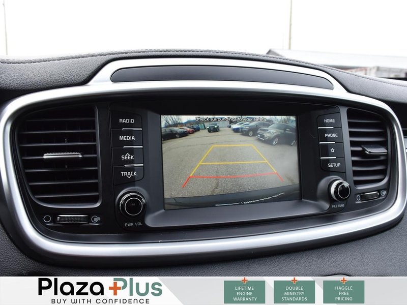 2020 Kia Sorento LX+ V6