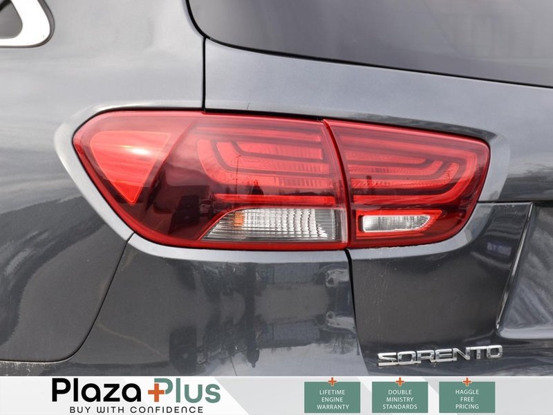 2020 Kia Sorento LX+ V6