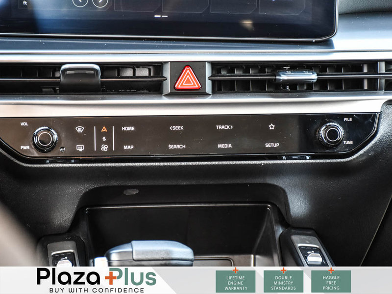 2024 Kia Sorento LX HEATED SEATS | 7 PASSENGER | APPLE CARPLAY