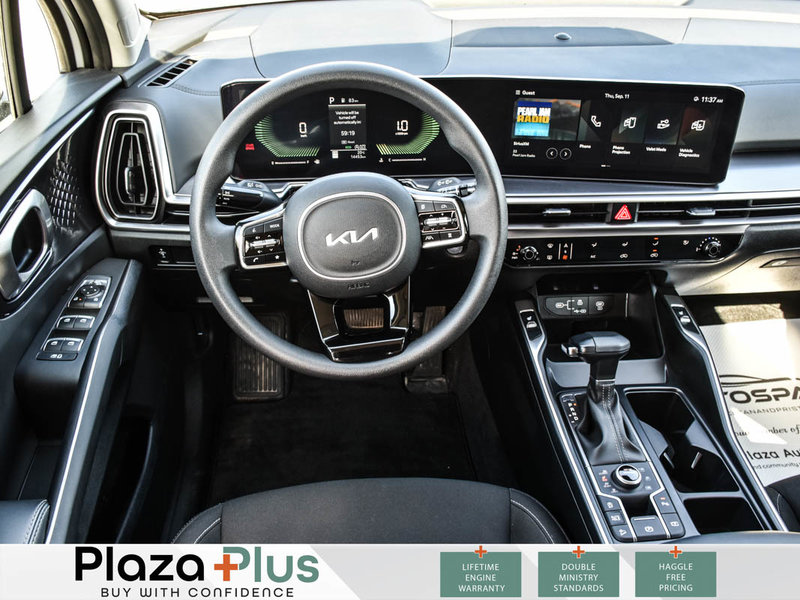2025 Kia Sorento LX 7 PASSENGER | HEATED SEATS | AWD