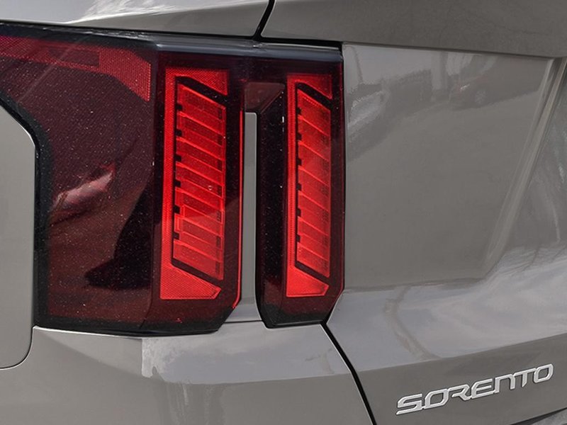 2025 Kia Sorento X-Line