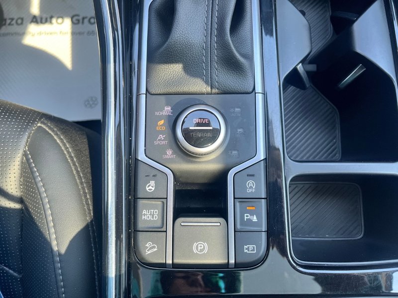 2025 Kia Sorento X-Line HEATED SEATS & STEERING WHEEL | LEATHER SEATS | AWD
