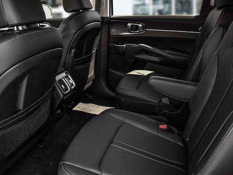 2025 Kia Sorento X-Line