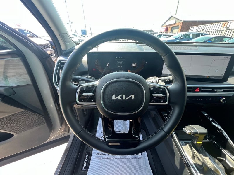 2025 Kia Sorento X-Line HEATED SEATS & STEERING WHEEL | LEATHER SEATS | AWD