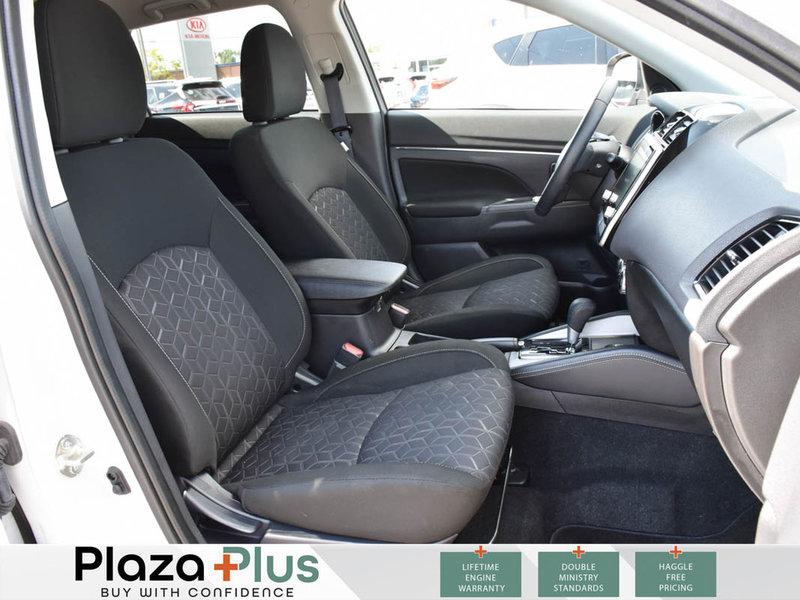 2023 Mitsubishi RVR SE APPLE CARPLAY / ANDROID AUTO / HEATED SEATS
