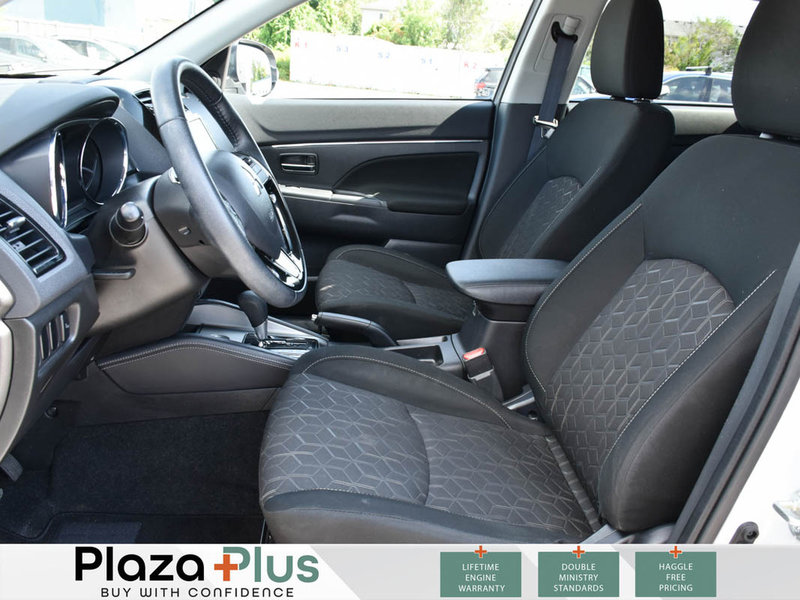 2023 Mitsubishi RVR SE APPLE CARPLAY / ANDROID AUTO / HEATED SEATS