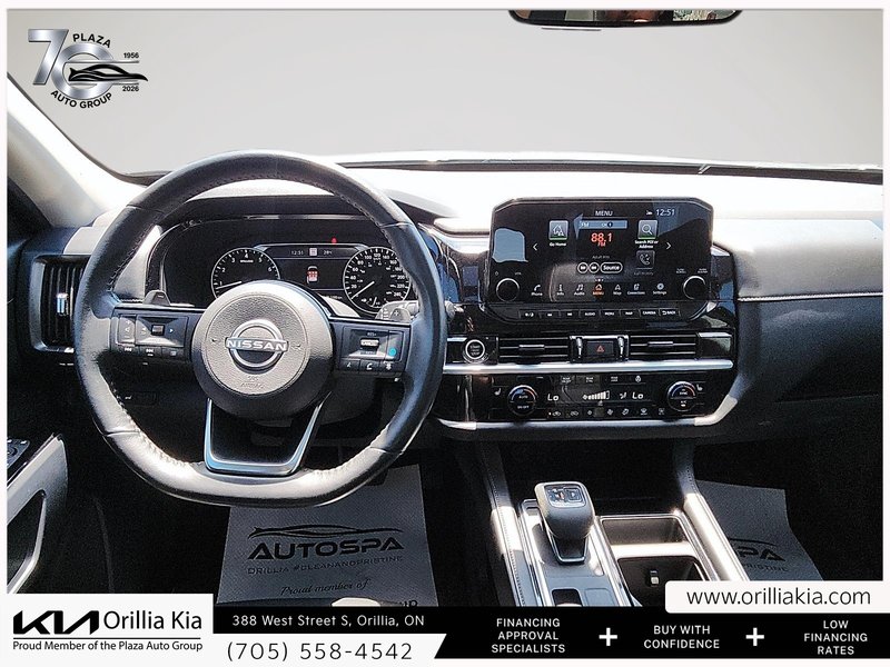 2023 Nissan Pathfinder SL ONE OWNER | CLEAN CARFAX | LEATHER