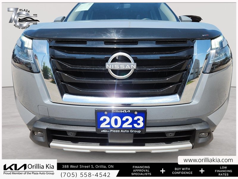 2023 Nissan Pathfinder SL ONE OWNER | CLEAN CARFAX | LEATHER