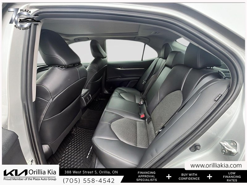 2021 Toyota Camry XLE LEATHER SEATS | HEATED SEATS | DUAL-ZONE CLIMATE CONTROL