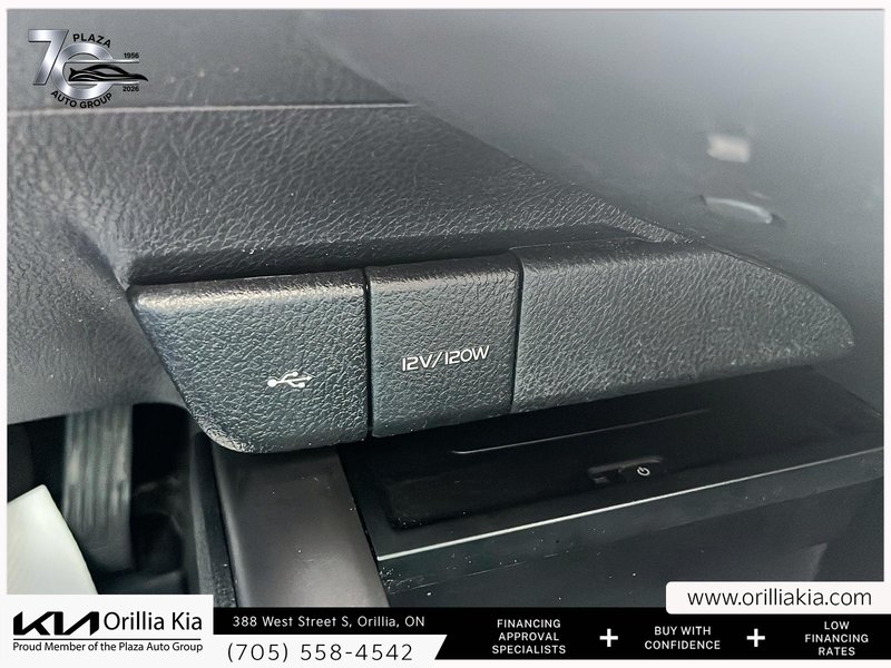 2021 Toyota Camry XLE LEATHER SEATS | HEATED SEATS | DUAL-ZONE CLIMATE CONTROL