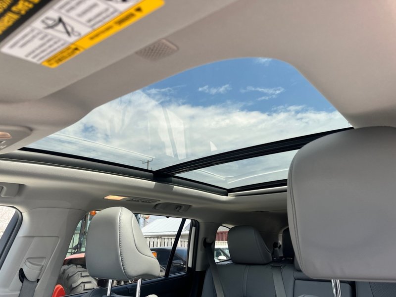 2021 Toyota Highlander Hybrid Limited