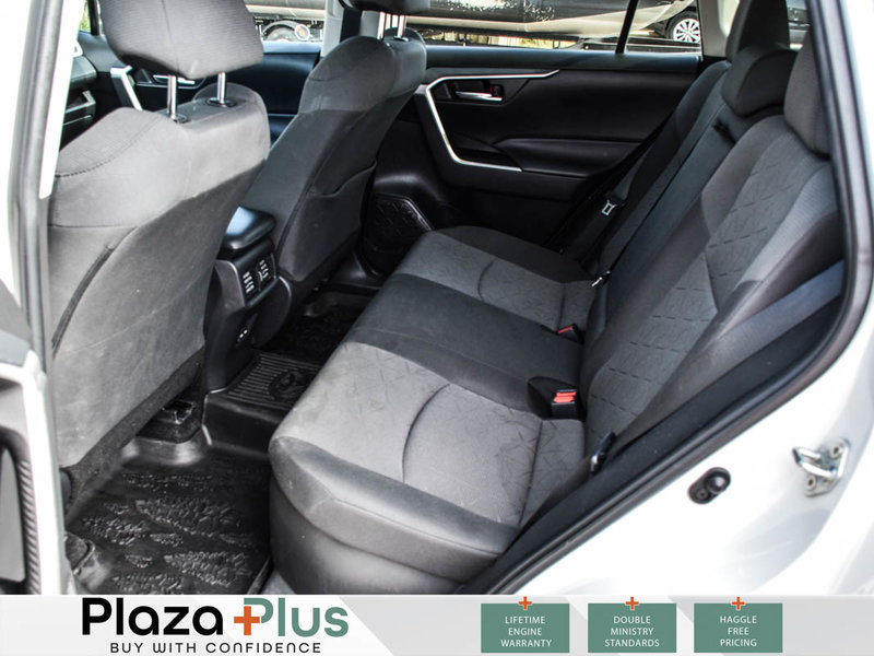 2023 Toyota RAV4 Hybrid XLE FUELS SAVER | SUNROOF | HEATED SEATS