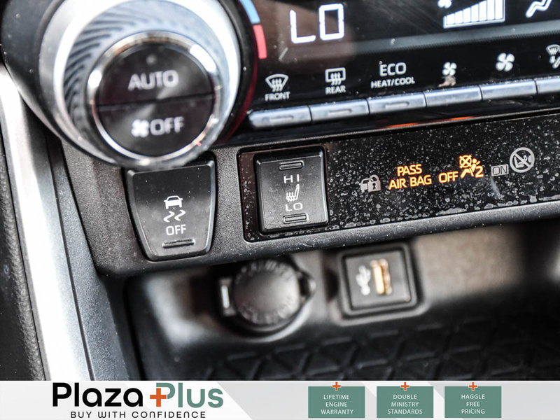 2023 Toyota RAV4 Hybrid XLE FUELS SAVER | SUNROOF | HEATED SEATS