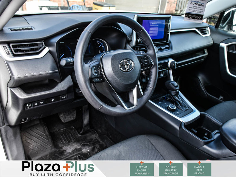 2023 Toyota RAV4 Hybrid XLE FUELS SAVER | SUNROOF | HEATED SEATS