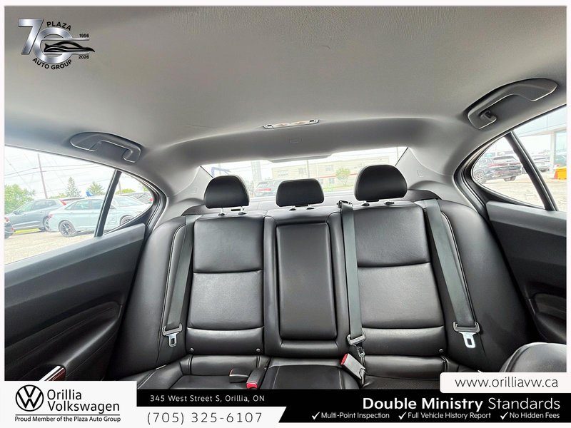 2015 Acura TLX V6 AWD New Rear Brakes! Low Km's!