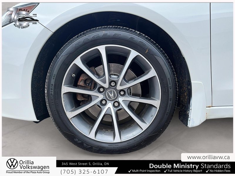 2015 Acura TLX V6 AWD New Rear Brakes! Low Km's!